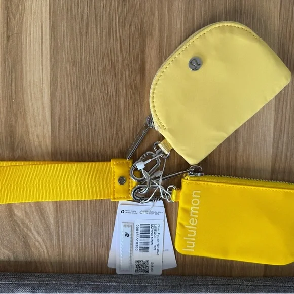 Lululemon Dual Pouch Wristlet NWT - Picture 2 of 5